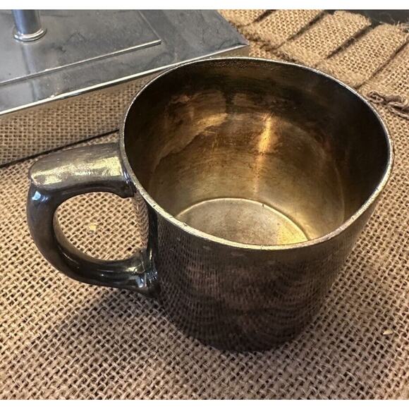 Reed and Barton Silver-plate Baby / Child Cup #865 still has sticker on bottom - Picture 2 of 5